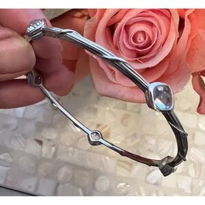 ariva fine jewelry sterling Silver white topaz Bangle Bracelet 2.75 inch RARE